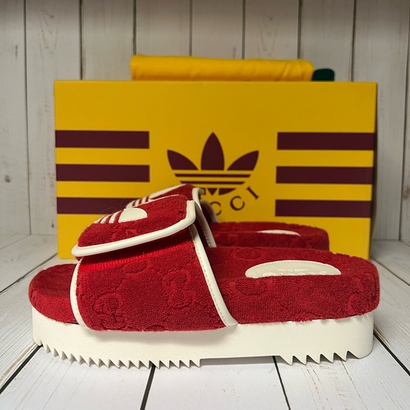 Gucci X Adidas Terry Cloth GG Monogram Platform Slide Sandals Red Sz 36 / 6